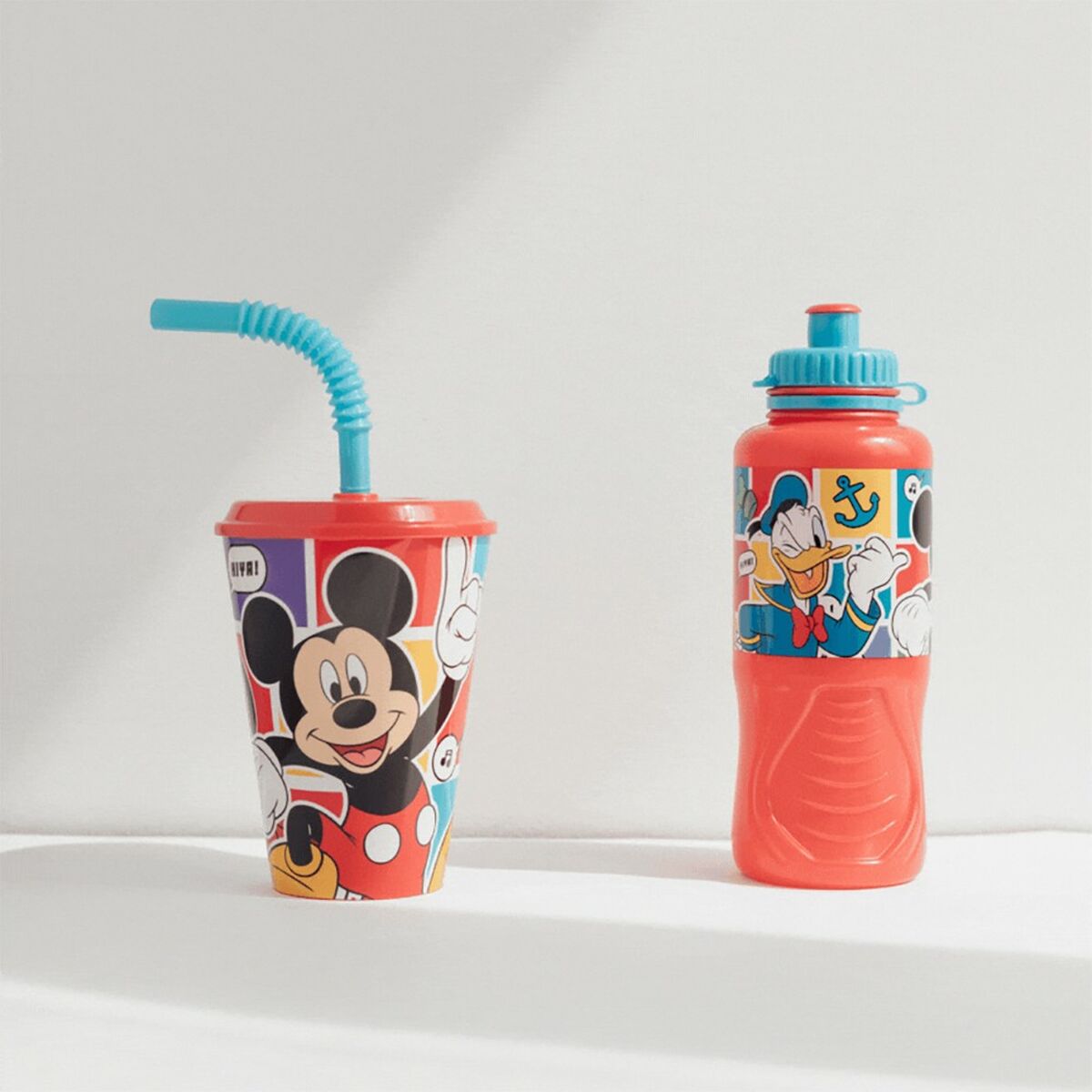 Mickey Mouse Muggen Med Sugrör Mickey Mouse Cz11364 430 Ml